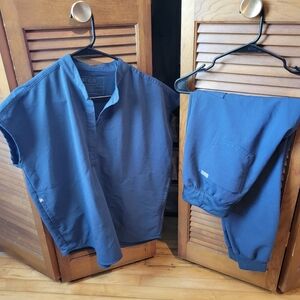 Set of womens Figs scrubs, small, dark harbor (dark blue) Rafaela top,Zamora jog